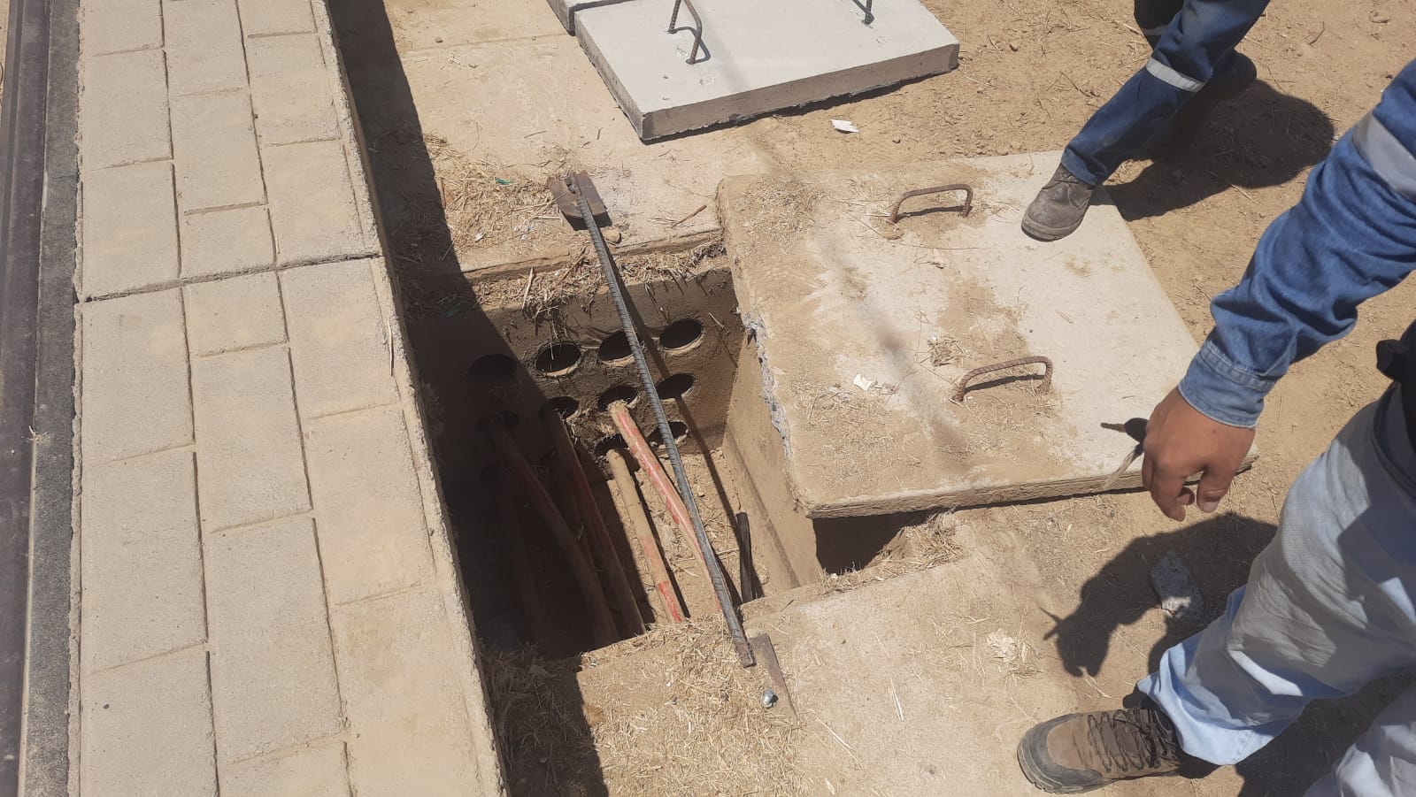 Roban cable de refuerzo de alimentación del Tren Metropolitano de Cochabamba