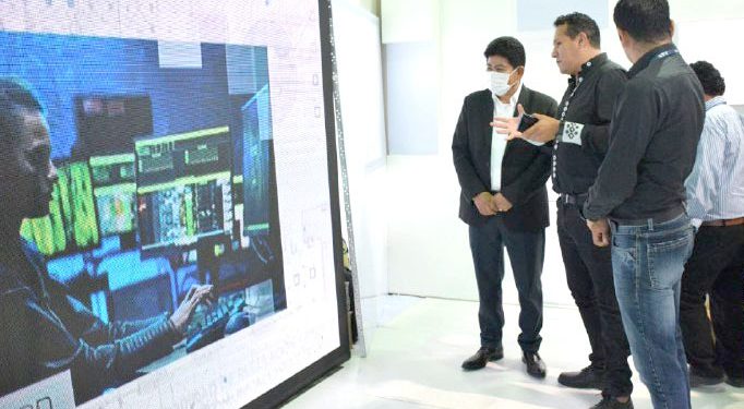 Expocruz: Entel y la ATT dan a conocer los beneficios de la tecnología 5G en Bolivia