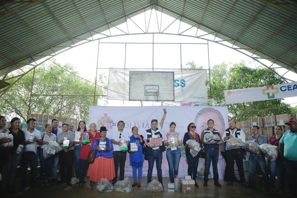 Salud entrega en Cobija medicamentos, alimentos y ratifica atención médica a familias afectadas por inundaciones 