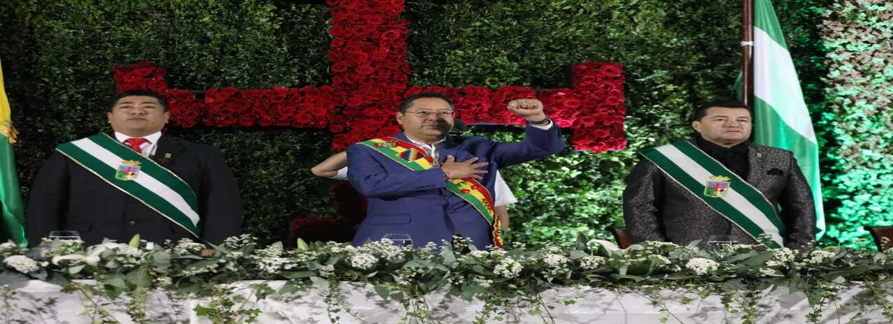 En el aniversario cruceño, Arce asegura que “el pueblo no tiene dueños ni patrones” y advierte de intentos de frenar el desarrollo