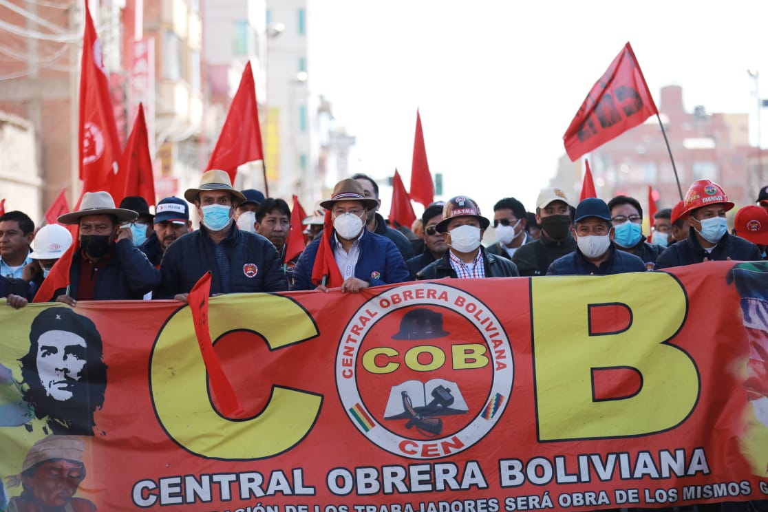 Oruro: Presidente celebra el Día del Trabajo junto a los obreros bolivianos en marcha de conmemoración