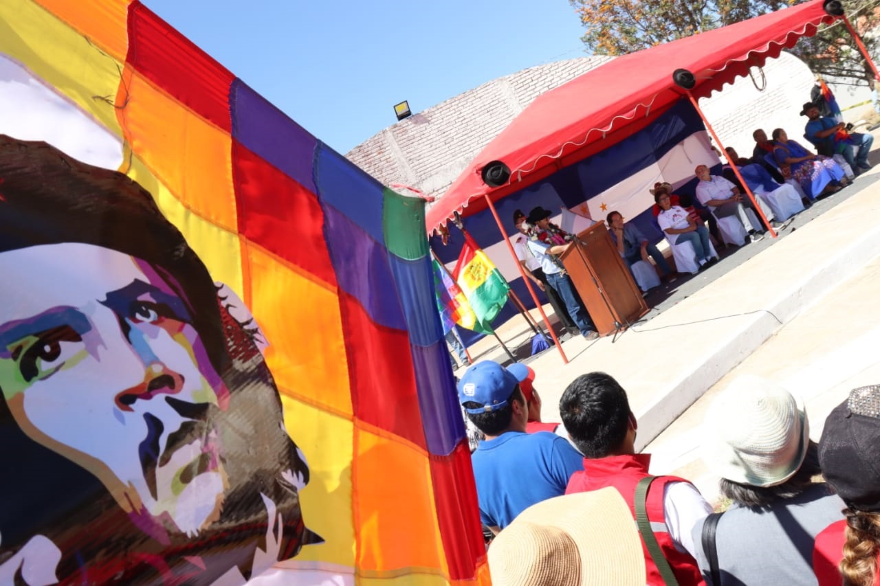 Presidente asegura que jamás abandonará lucha por mejores días y un país con más justicia social