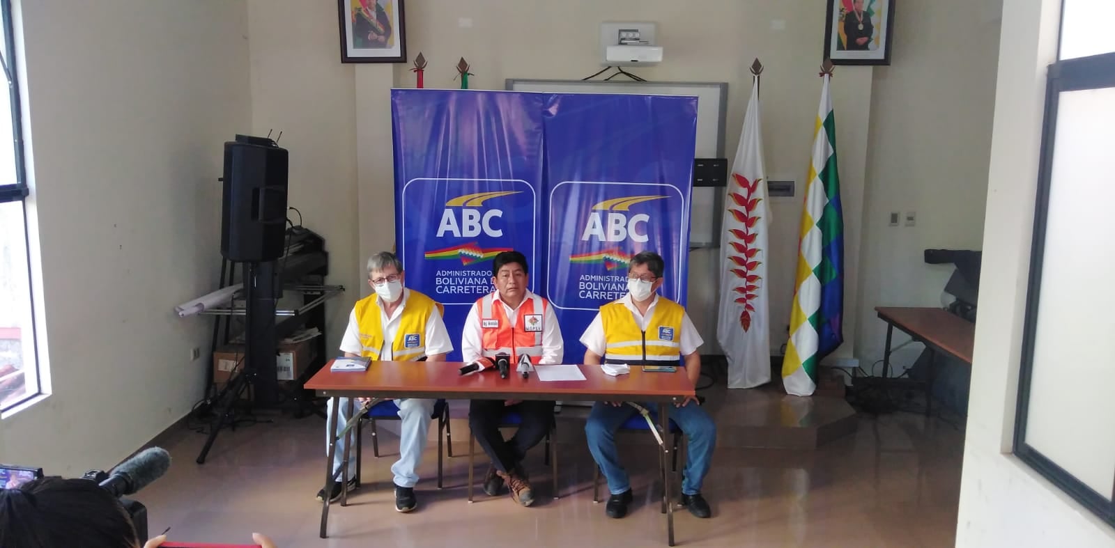 Ministro reporta que la Red Vial Fundamental de Bolivia se encuentra transitable 