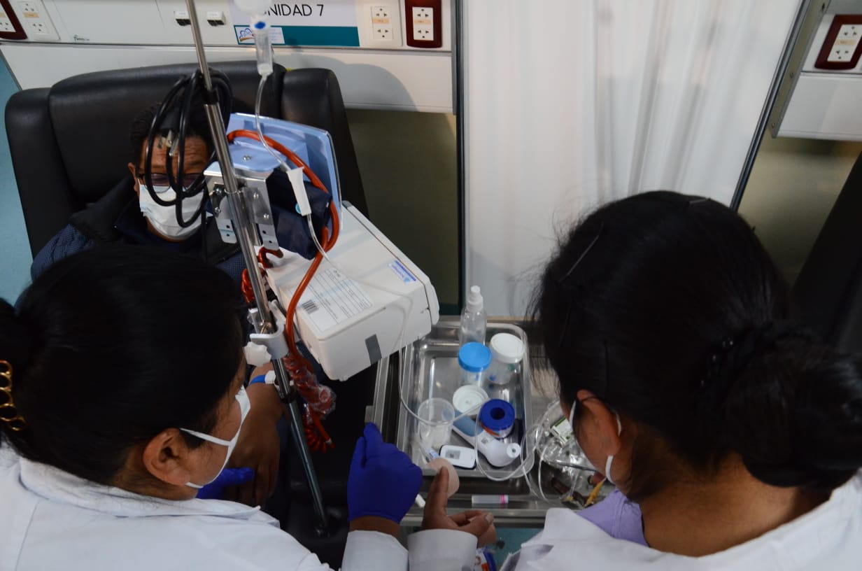 Presidente destaca atención de 1.705 pacientes en Centro de Medicina Nuclear