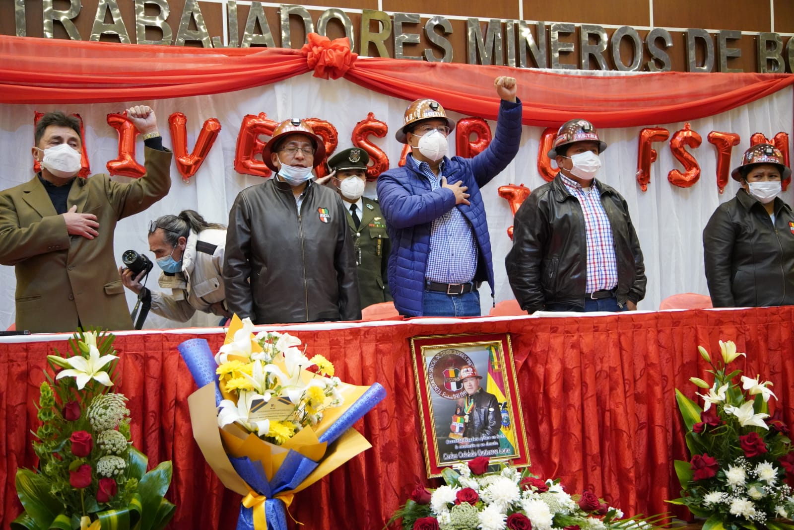 Presidente Arce destaca rol de resistencia de los mineros al golpe de 2019 