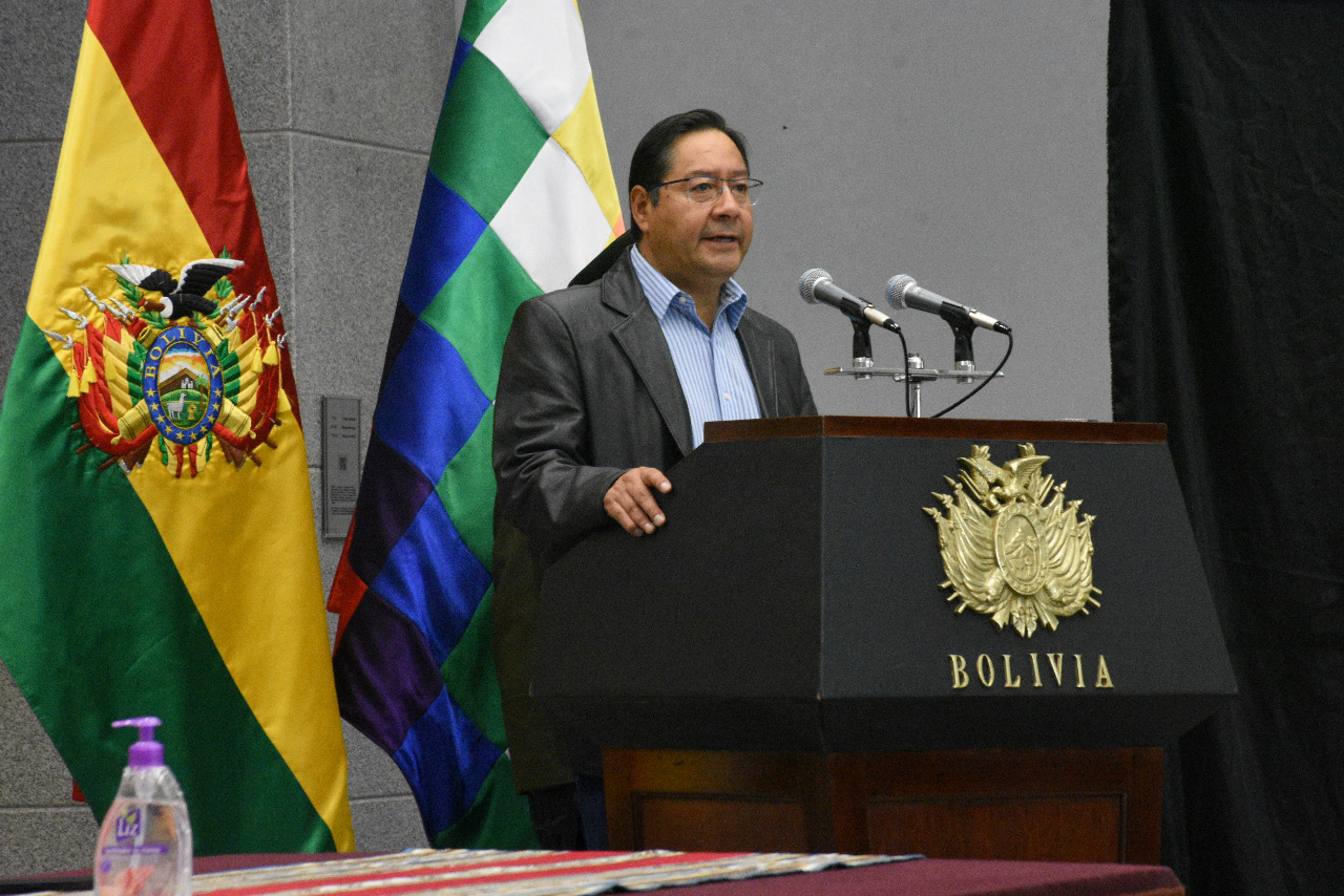 Presidente asegura que la recuperación económica “avanza a paso firme”