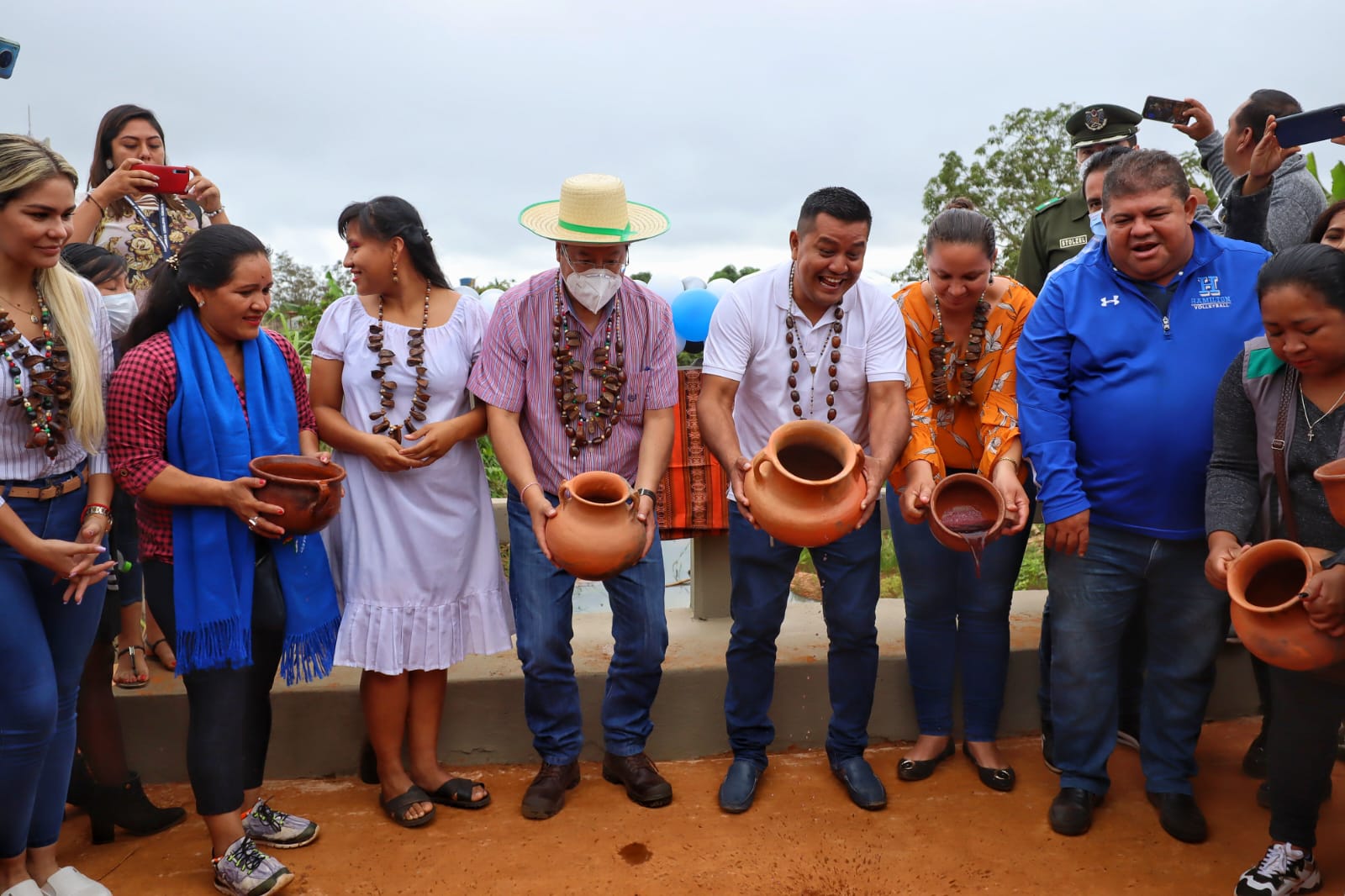 Presidente entrega 12 puentes en Cobija con una inversión de Bs 7,5 millones