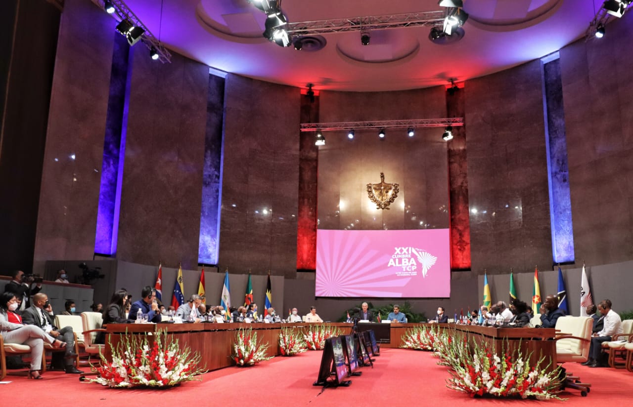 Luis Arce convoca a la unión de los pueblos para afrontar los desafíos que hoy afronta la humanidad