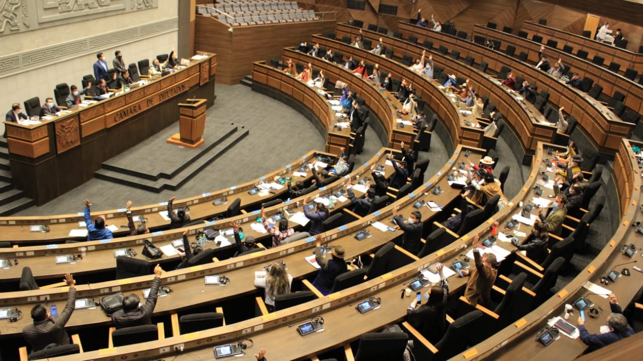 Tras amplia socialización, diputados tratarán proyecto de ley de plataforma digital que transparenta la administración pública