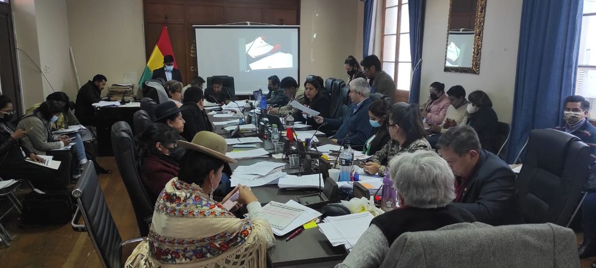 Defensor del Pueblo: Suman 10 los aspirantes que pasan a la fase de entrevistas