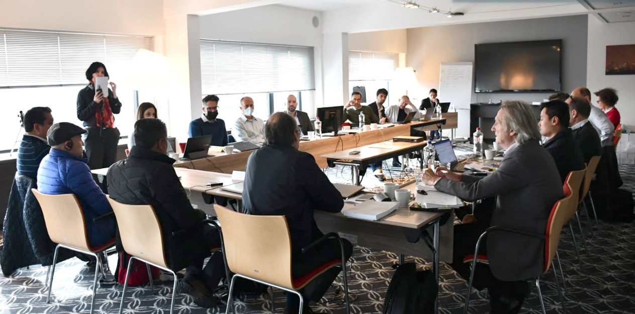 ¿Quiénes conforman el equipo internacional de Bolivia en el caso Silala?