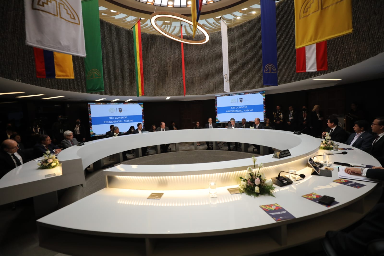 Bolivia plantea en la CAN frenar el impacto de la crisis y ser centro de producción de alimentos para evitar más hambre y pobreza