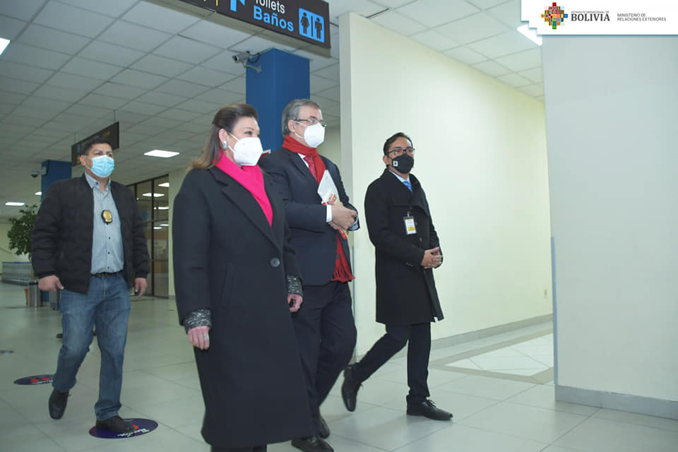 Canciller de México llega a Bolivia para participar de los actos por el 6 de agosto