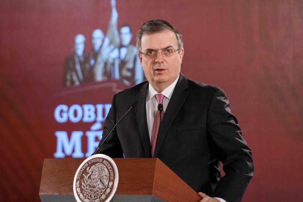 El secretario de Relaciones Exteriores de México Marcelo Ebrard llega a Bolivia para fortalecer la relación bilateral