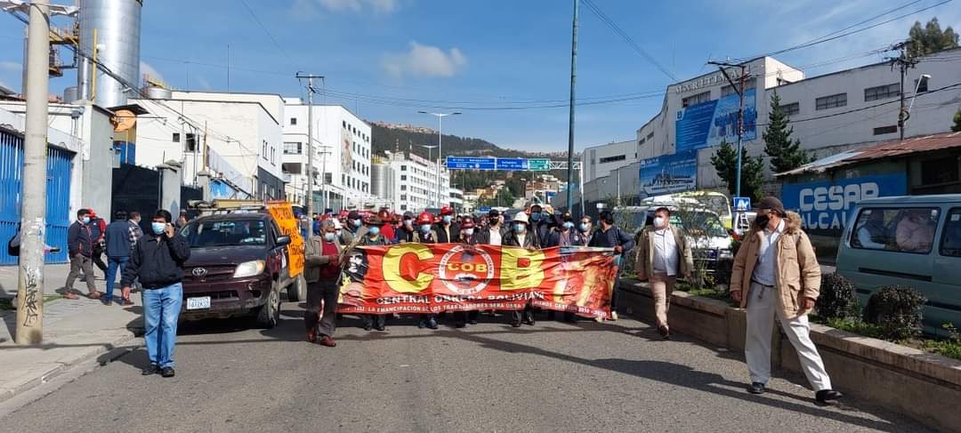 COB se moviliza en demanda de una reforma judicial y advierte con radicalizar medidas