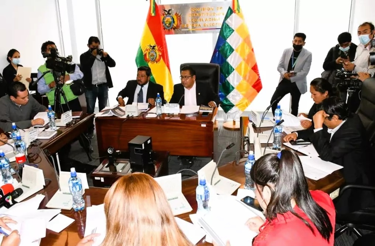 Comisión de Constitución aprueba en grande proyecto de ley del censo