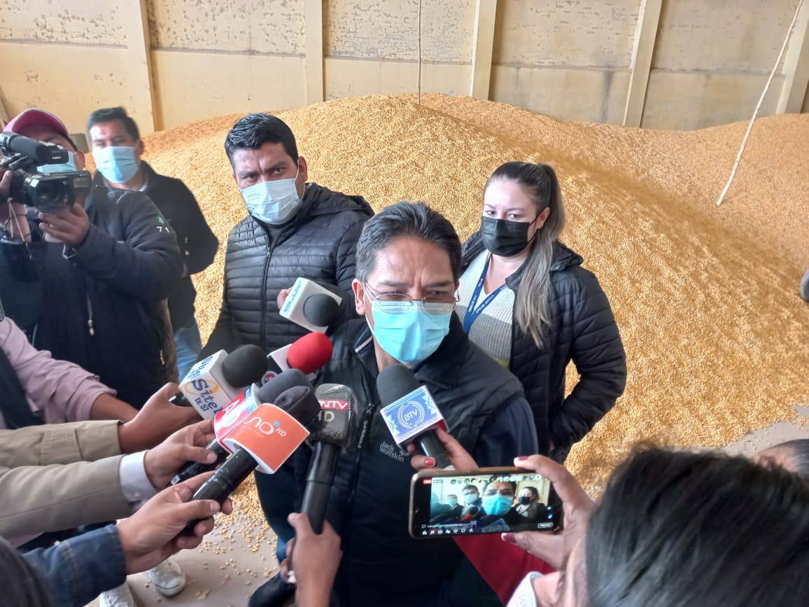 Defensa del Consumidor constata que galpones acopian maíz de forma irregular en Santa Cruz