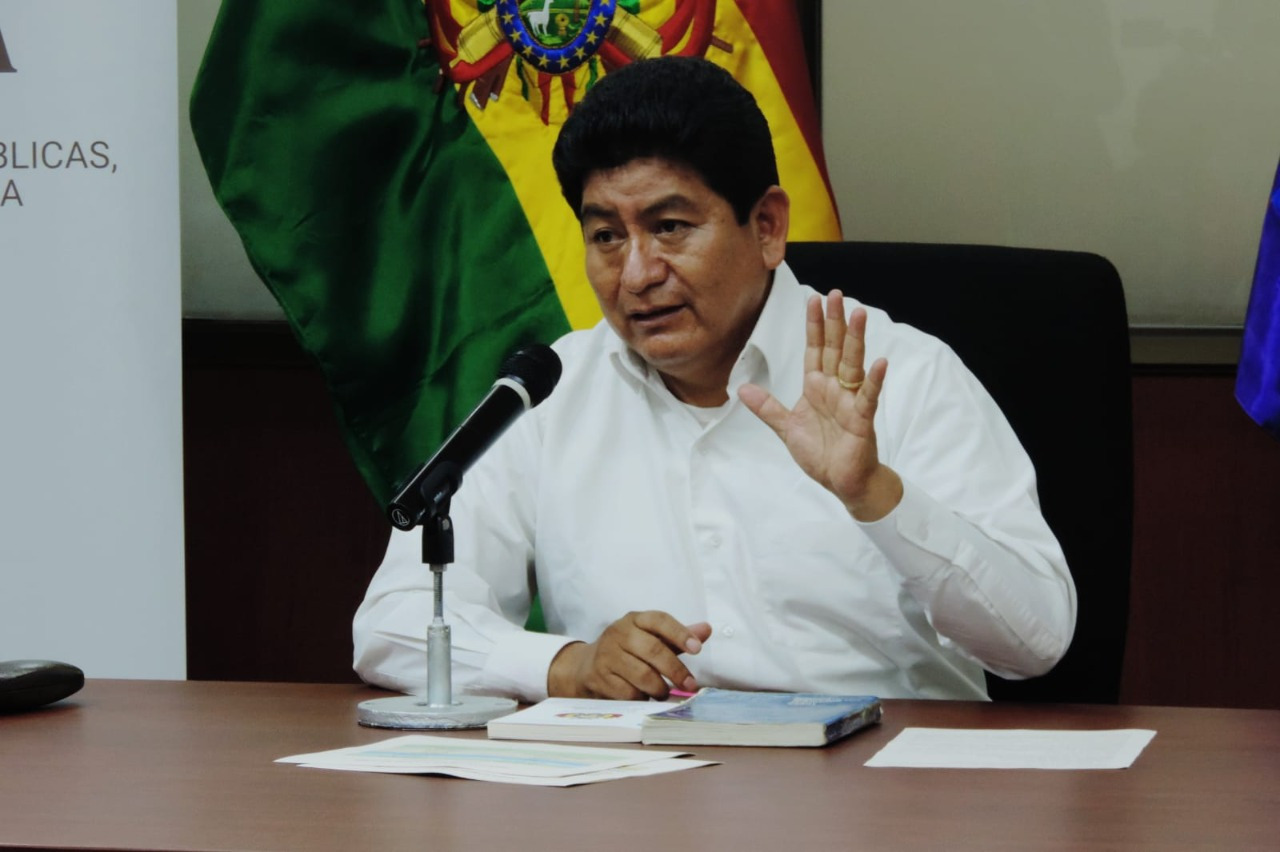 Ministro Montaño: “Sabemos quiénes operaron en el Golpe de Estado y ahora sabemos que los recursos vinieron de estos ítems fantasmas”