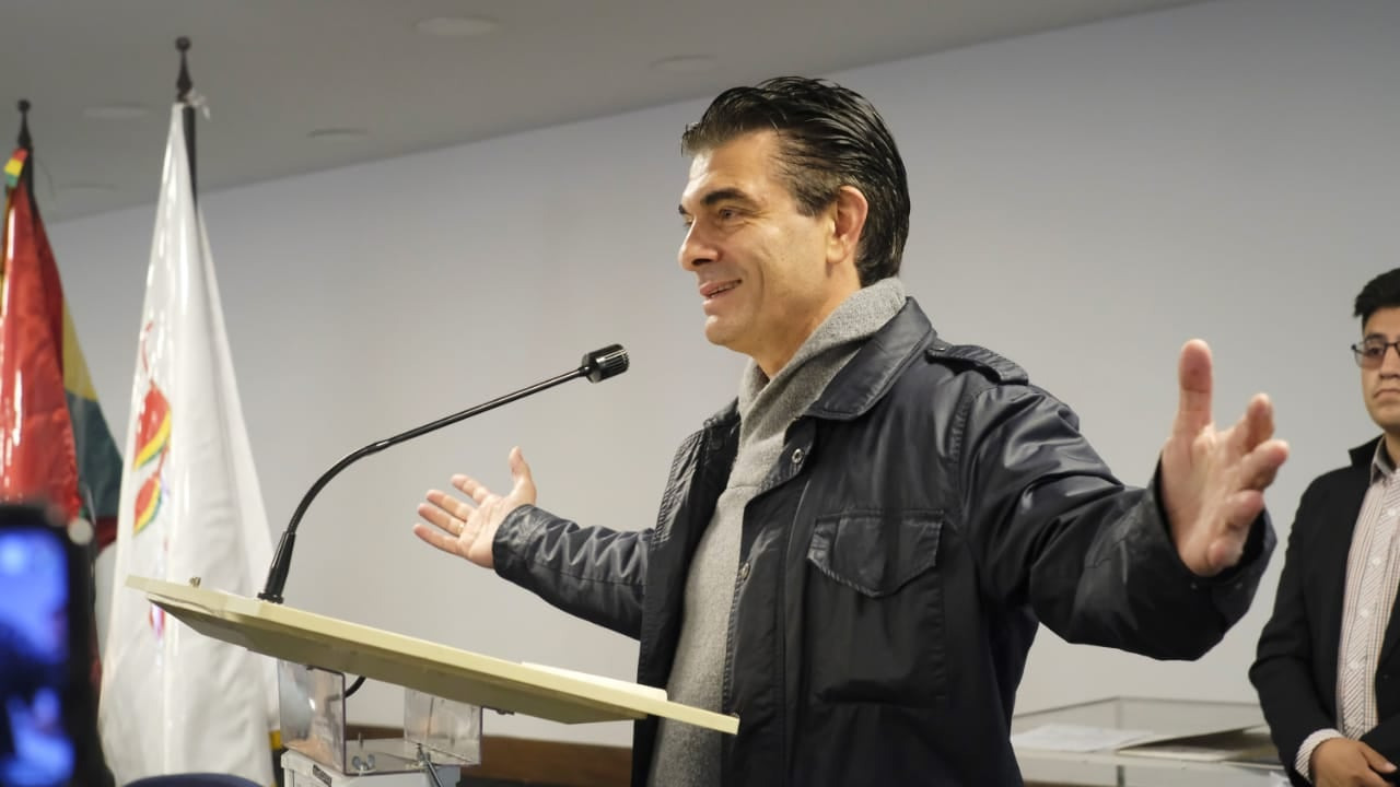 Fiscalía imputa al exalcalde y senador Paz y al exgobernador Oliva por caso “Ciudad Inteligente” en Tarija