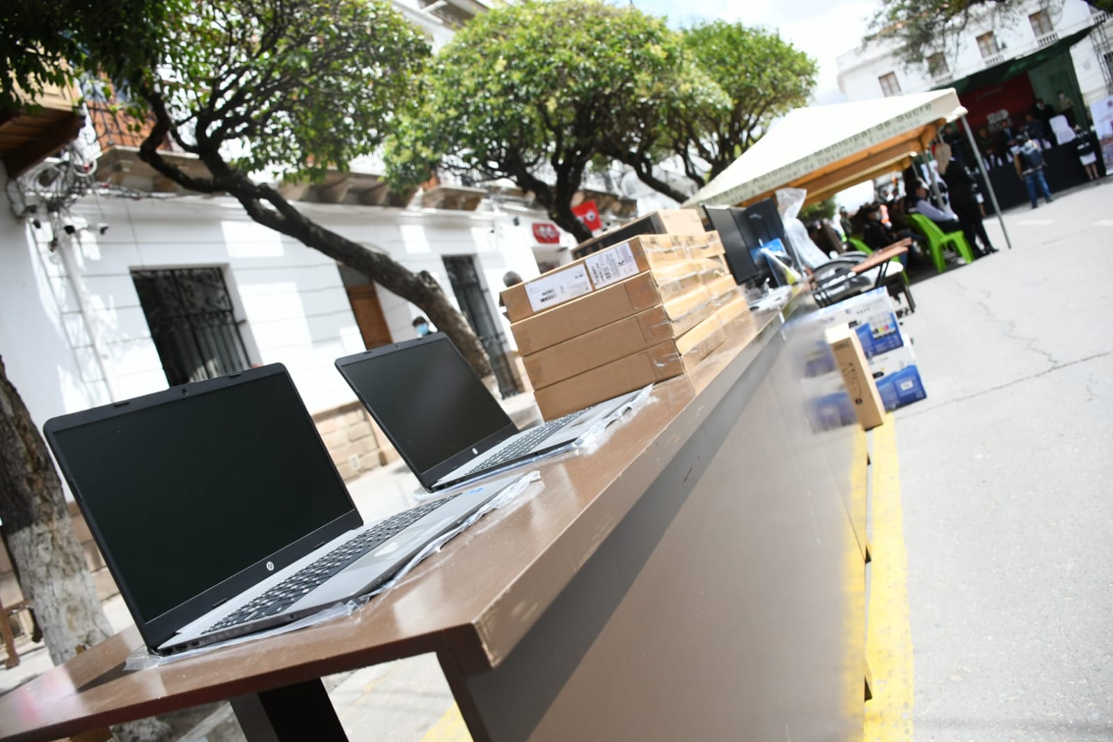 Gobierno entrega equipamiento valuado en Bs 1,4 millones al Comando Policial de Chuquisaca