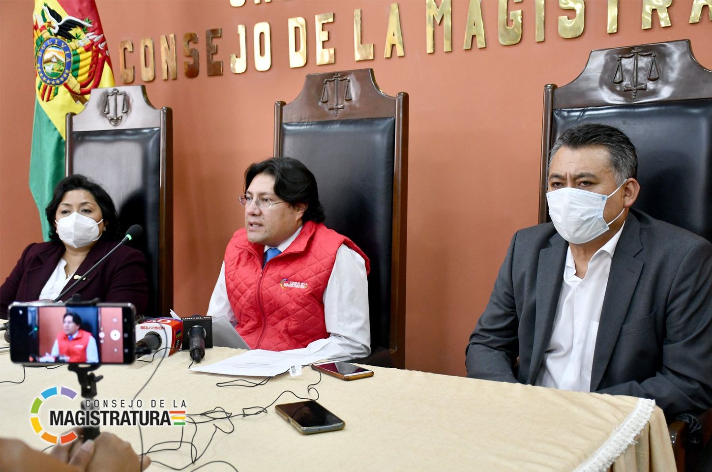 Consejo de la Magistratura toma nota del trabajo de la Comisión de Revisión de Casos de Violación y Feminicidios y decide renovar el 100% de los juzgados disciplinarios 