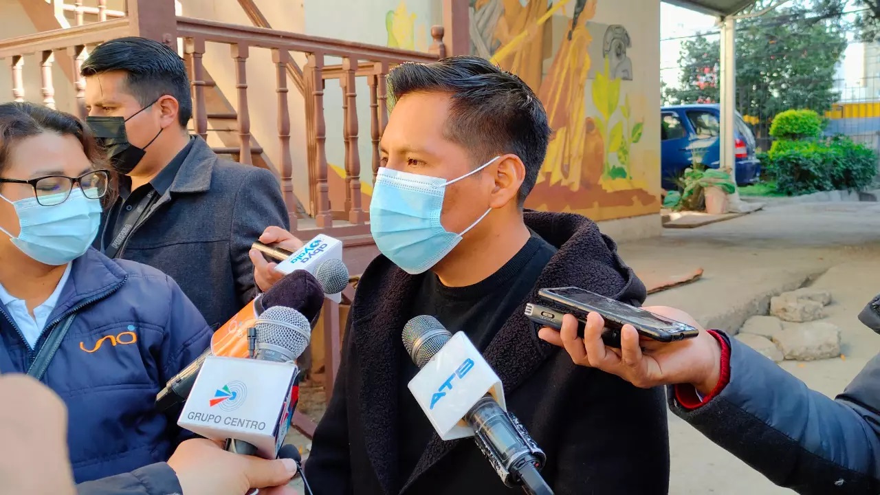 Comisión legislativa perfila inspecciones en puntos fronterizos con Chile