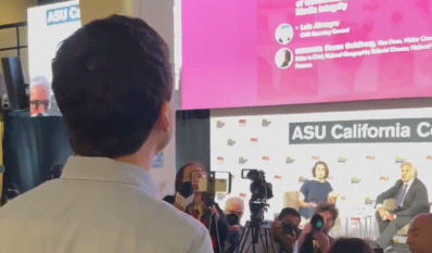 “Luis Almagro tienes sangre en las manos, no tienes vergüenza, eres un asesino”, grita al titular de la OEA un boliviano en la Cumbre de las Américas