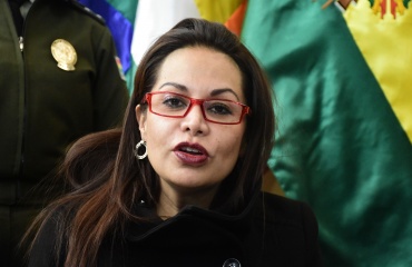 Caso “Armamento no letal - Ecuador : Juez fija para el 23 de marzo la audiencia cautelar de exministra Roxana Lizárraga