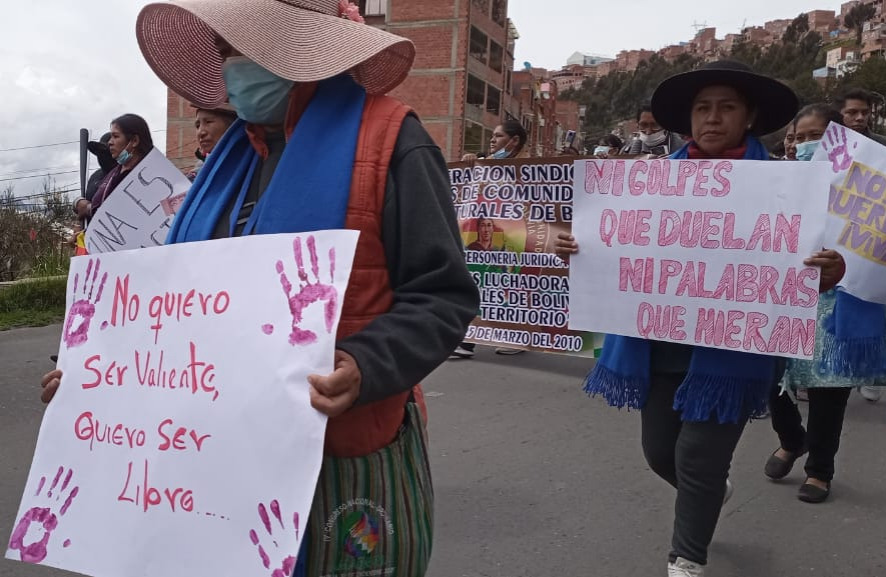 Organizaciones protagonizan multitudinaria marcha en demanda de justicia en el Día Internacional de la Mujer