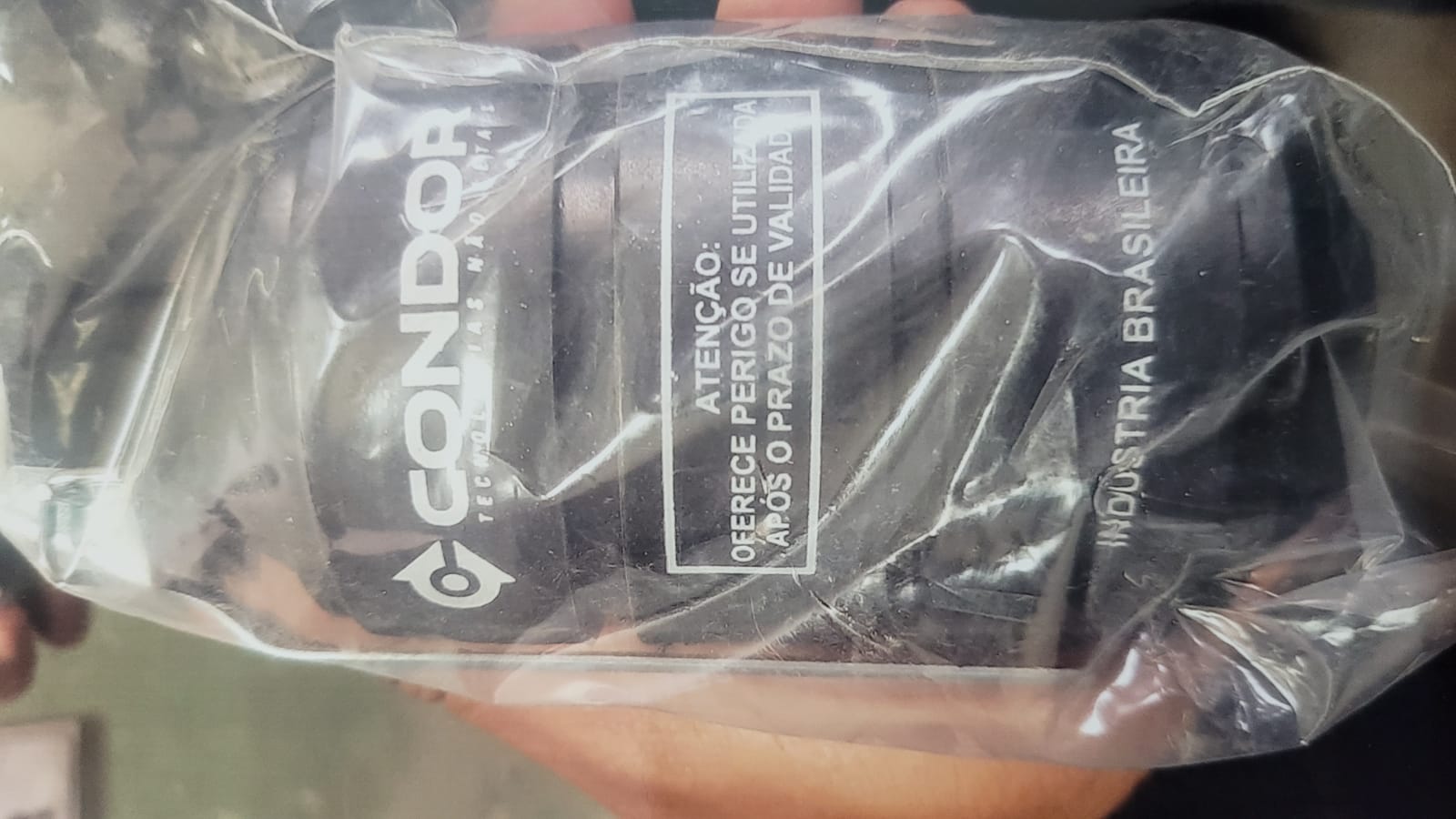 Fiscalía imputa a exsubcomandante de la Policía por traslado de armamento no letal desde Ecuador en 2019