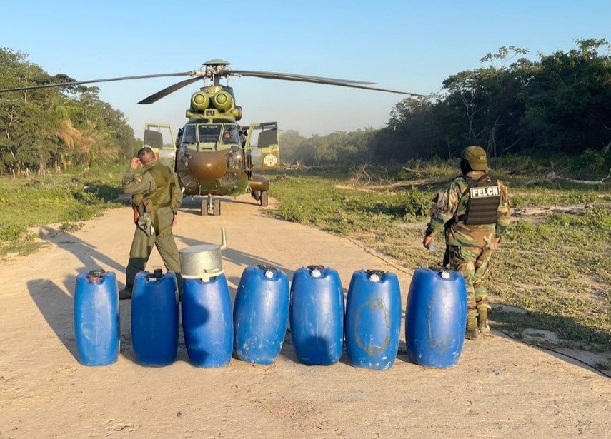 Bolivia y Perú acuerdan control del espacio aéreo, intercambio de información y operativos combinados en frontera para combatir al narcotráfico