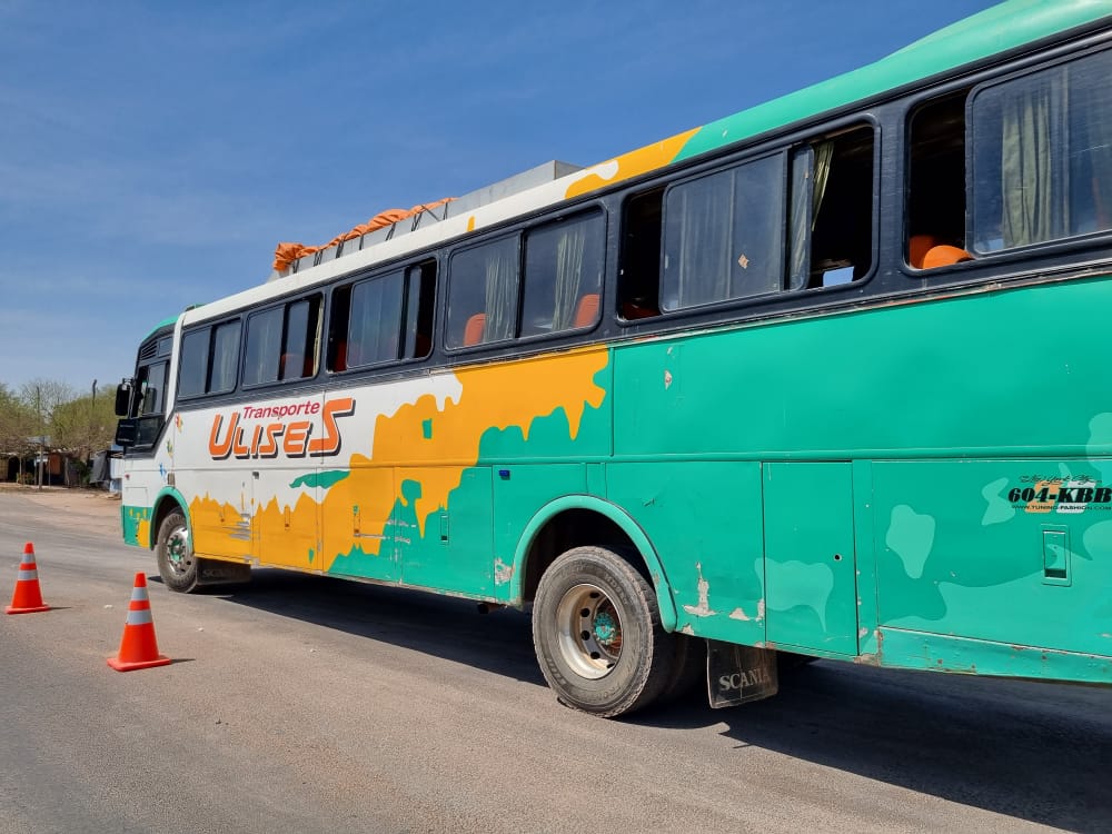 Militares incautan mercadería ilegal que era trasportada en 10 flotas 