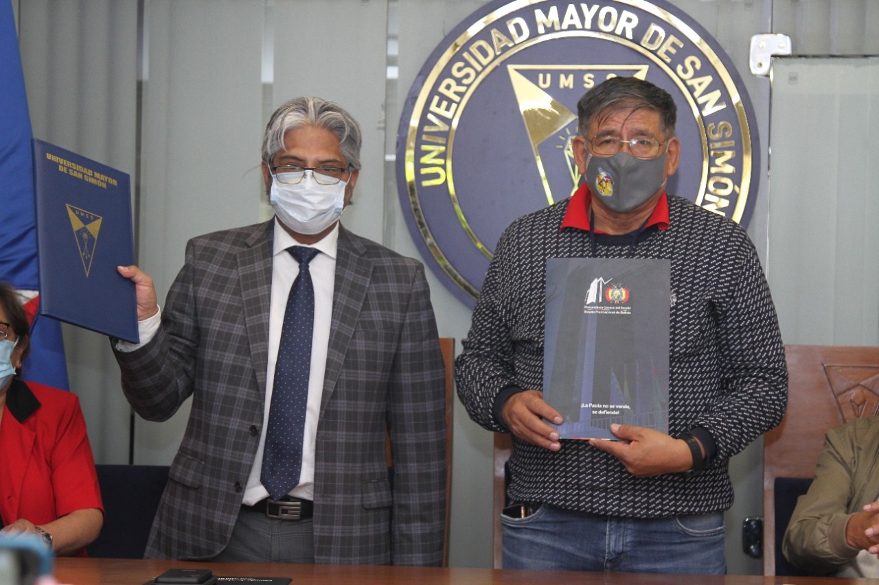 Procuraduría y la UMSS firman convenio para desarrollar programas de posgrado