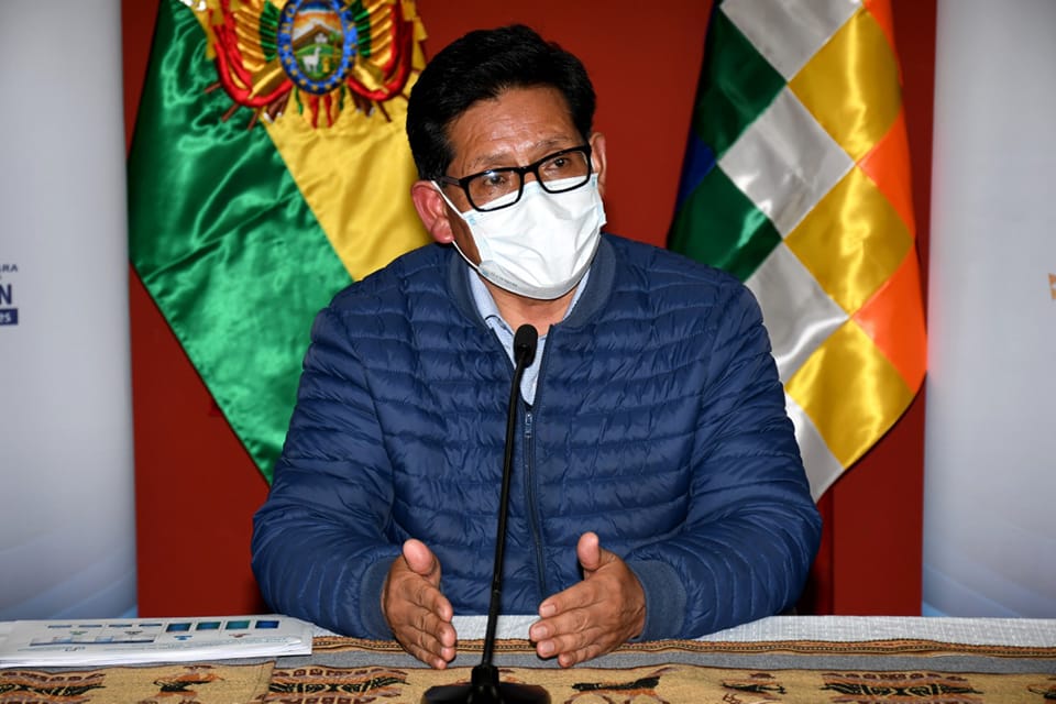 Pary: La alcaldía de La Paz vulnera el derecho a la educación con la falta de condiciones en los establecimientos educativos