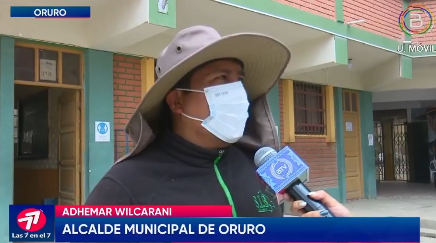 Mantenimiento de unidades educativas en Oruro alcanza a 90% y se garantiza clases presenciales