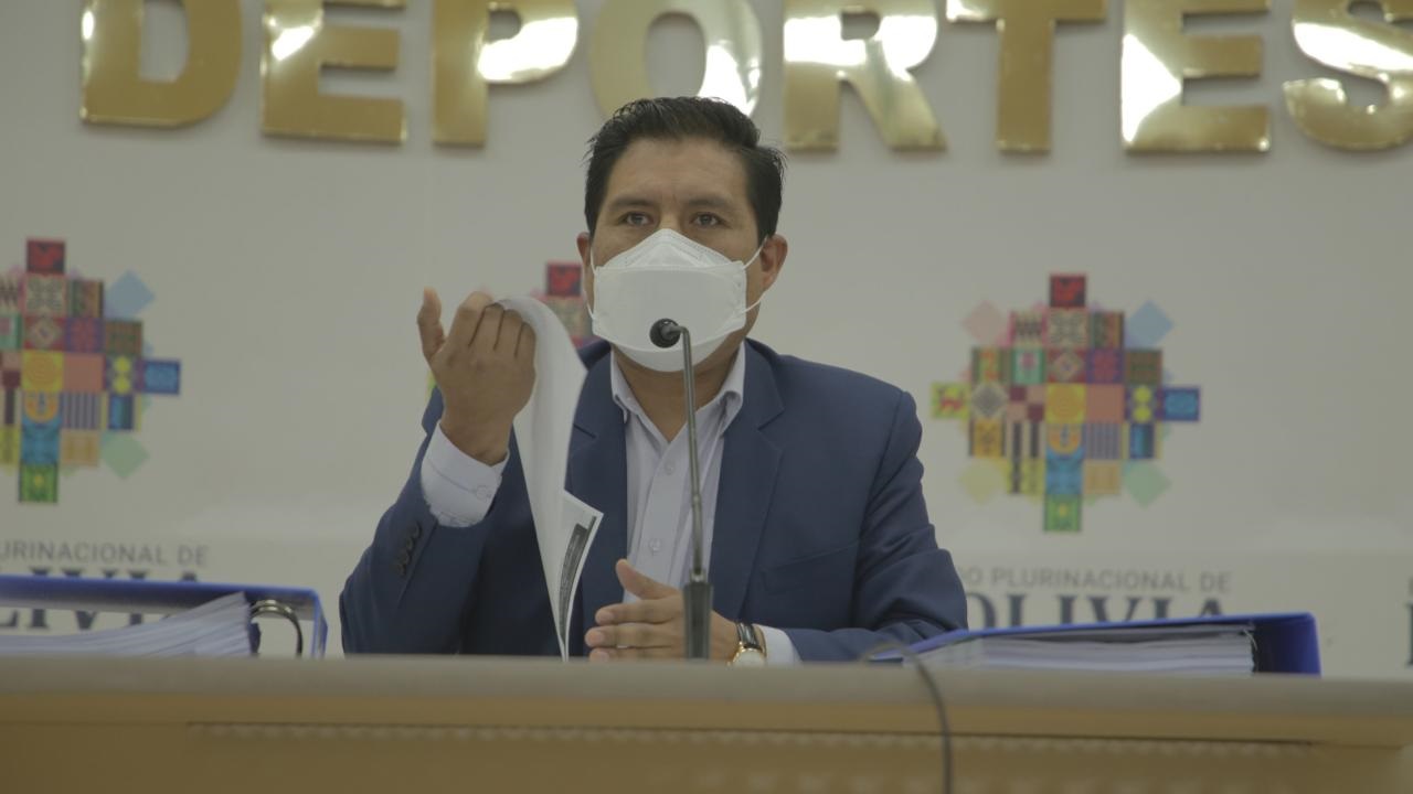 Ministro Auza pide a trabajadores de la CNS apostar por el diálogo para resolver sus demandas