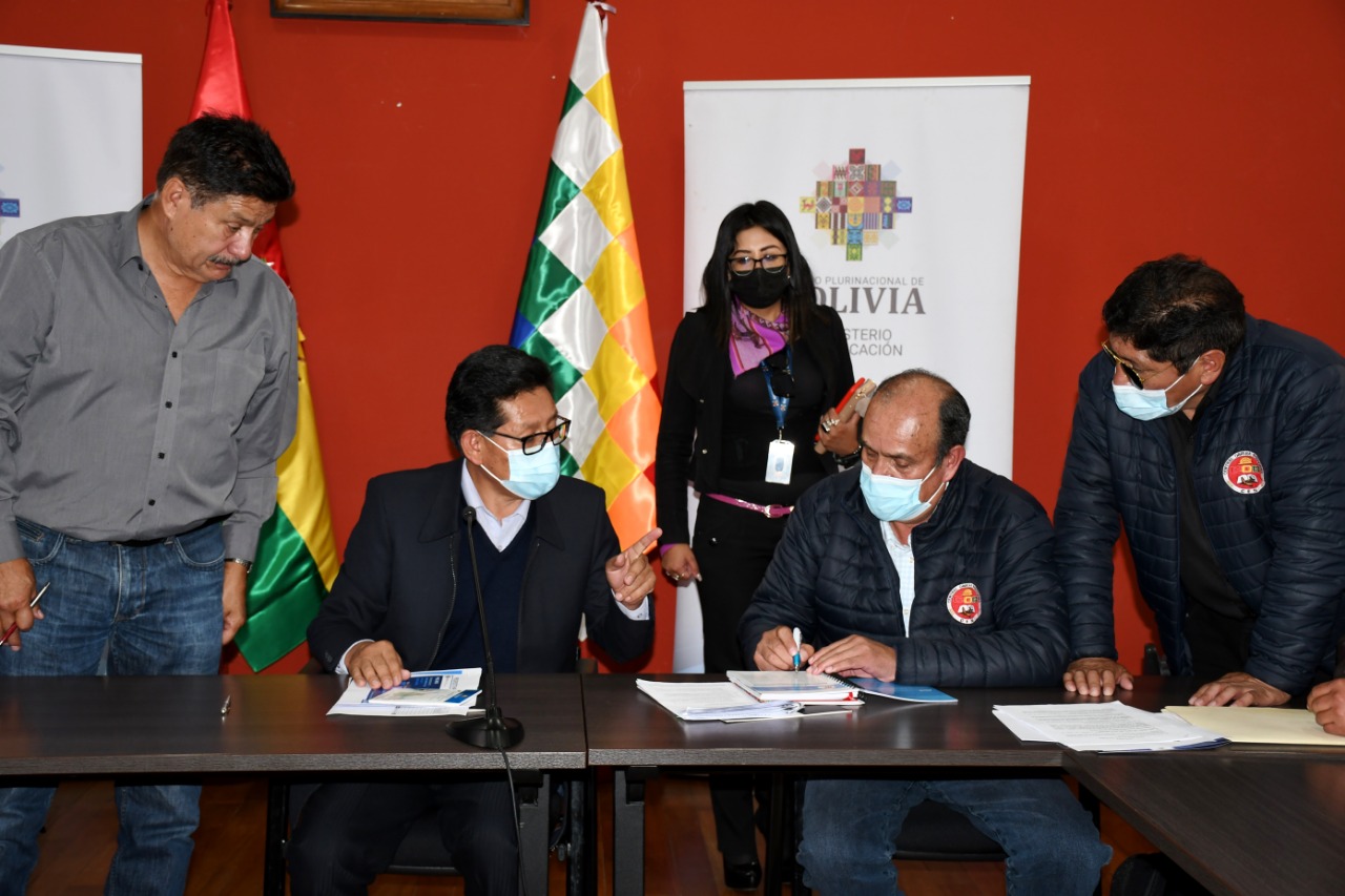 Mesa de trabajo de la Comisión Social ingresa en cuarto intermedio hasta el 28 de abril