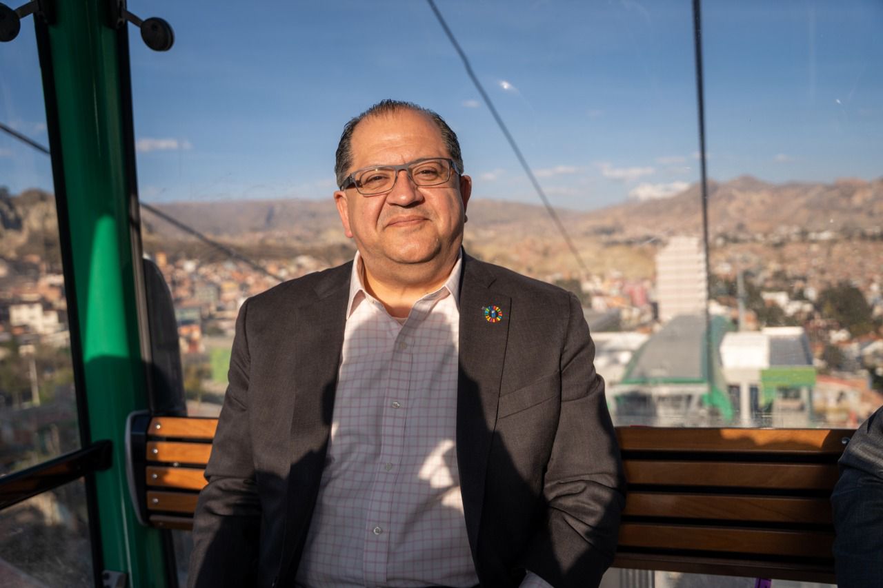Director regional del PNUD elogia el teleférico: una solución efectiva, ambientalmente amigable, rápido e incluyente