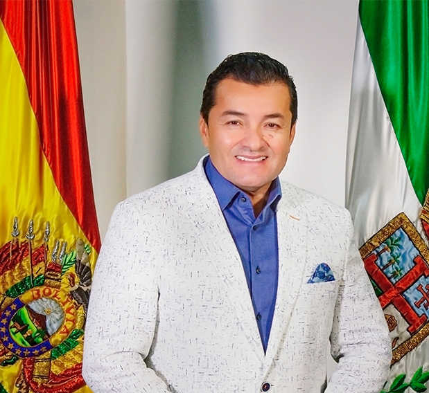 Alcalde Jhonny Fernández dio positivo a la prueba de COVID-19