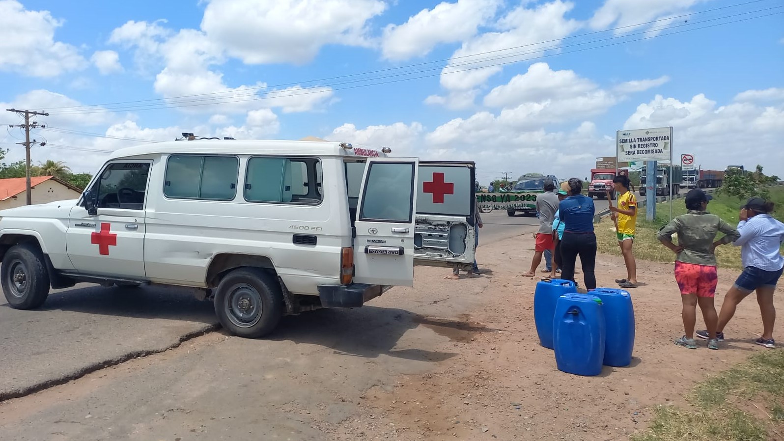 Bloqueadores violaron el Derecho Internacional al agredir a personal sanitario y no permitir el paso de ambulancias