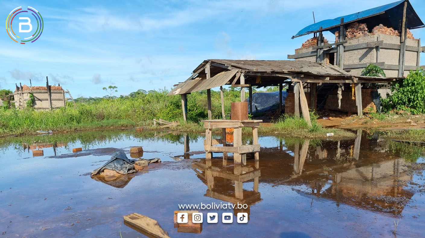 El 50% de las fábricas artesanales de ladrillo quedaron bajo el agua en Riberalta