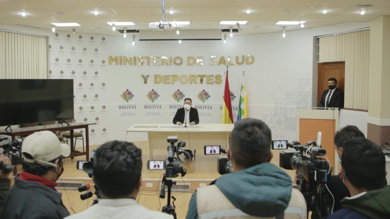 Gobierno advierte “signos de conspiración” en paro médico 