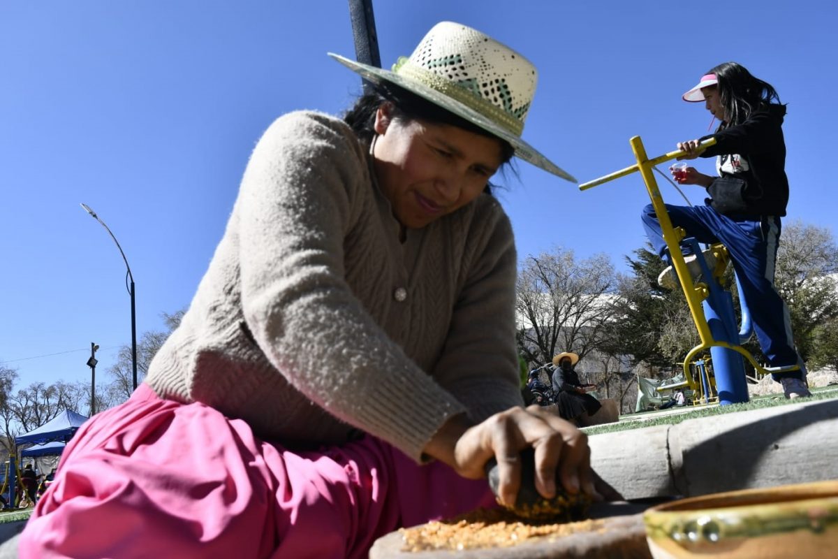 Festival premió a las mejores llaqwas de Potosí