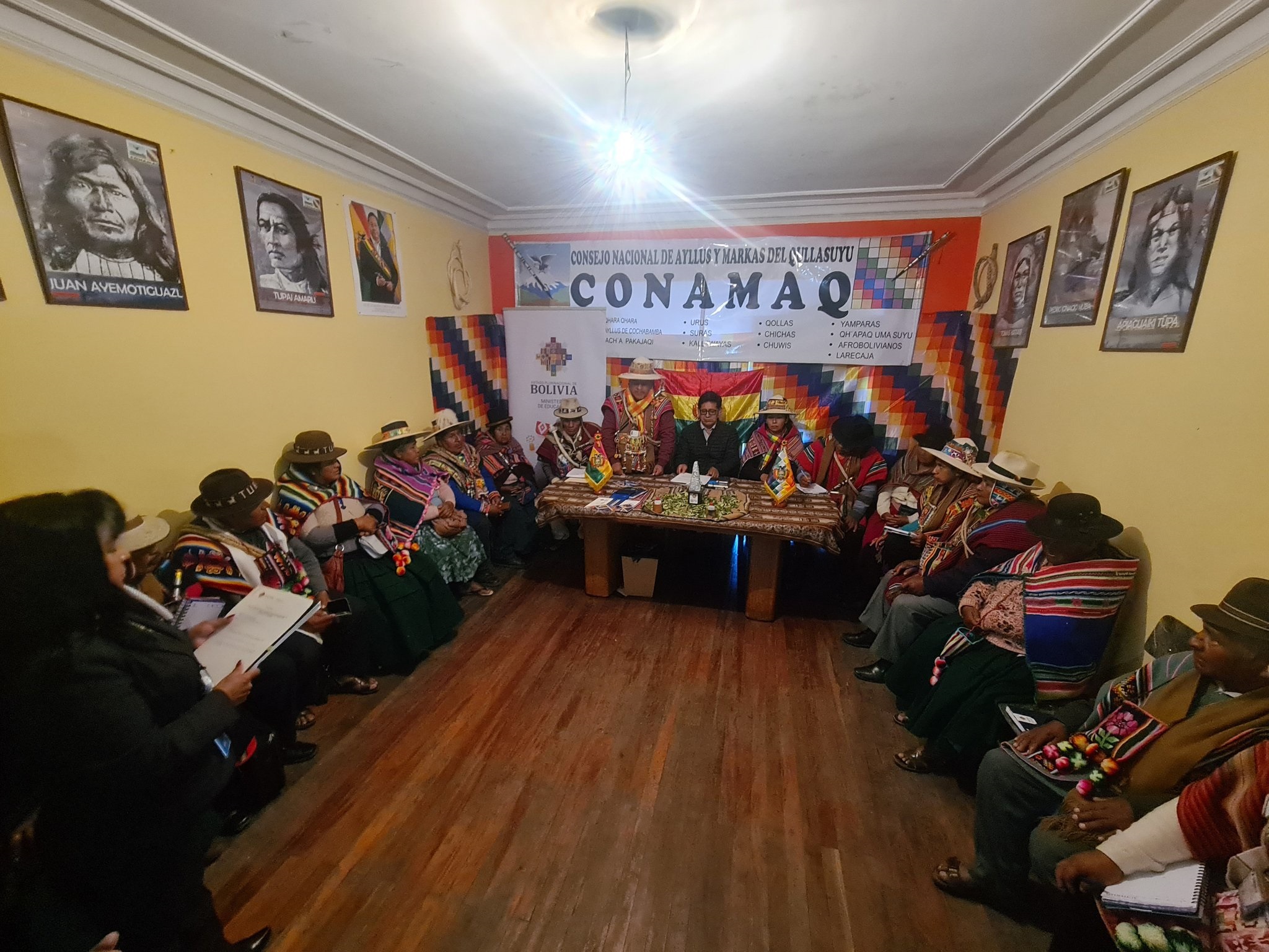 Ministerio de Educación y Conamaq suscriben convenio marco para mejorar la calidad educativa