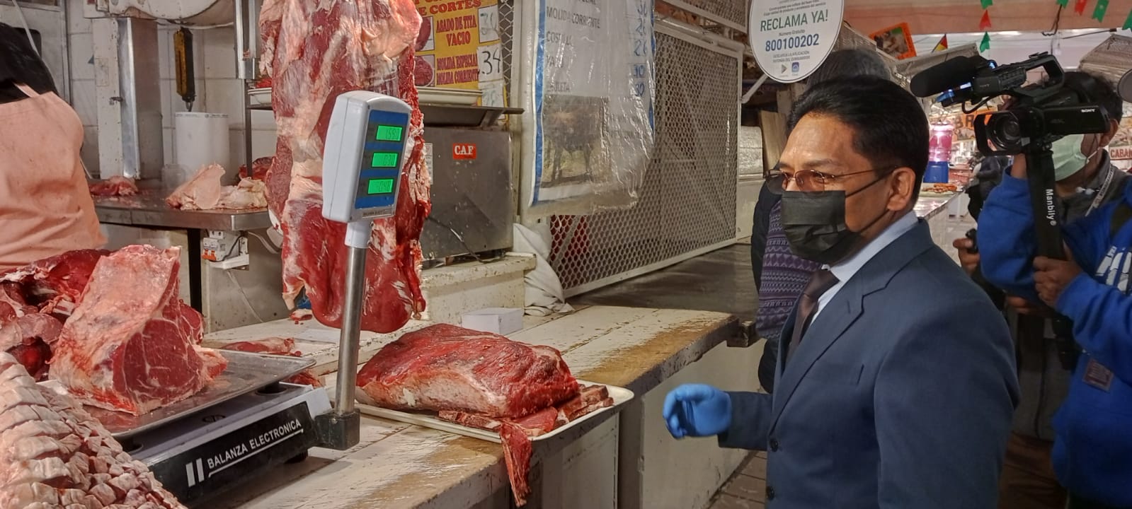 Defensa del Consumidor verificó que en mercados paceños el precio de la carne no se incrementó