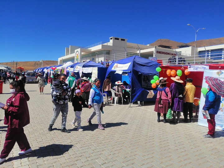 Feria del SUS logra en Llallagua 7.126 atenciones médicas y 14 cirugías gratuitas