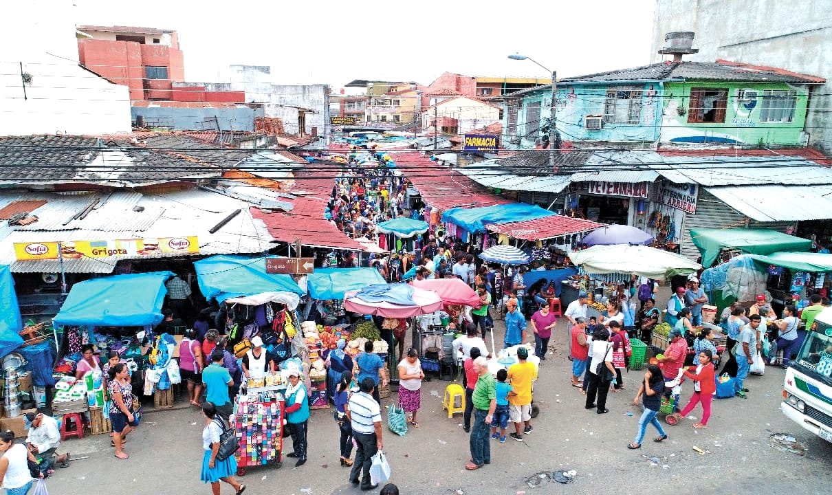 Más de 200.000 gremiales no acatarán la medida del paro indefinido en Santa Cruz