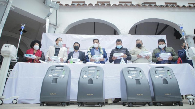 Gobierno continúa con entrega de equipamiento contra el COVID-19, Chuquisaca recibe aparatos de oxinoterapia
