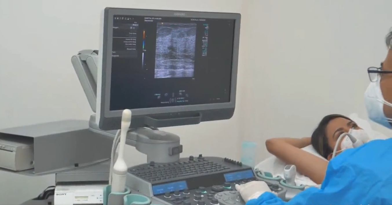 Arce insta a las mujeres a hacerse controles contra el cáncer de mama y recuerda que en el SUS la atención es gratuita