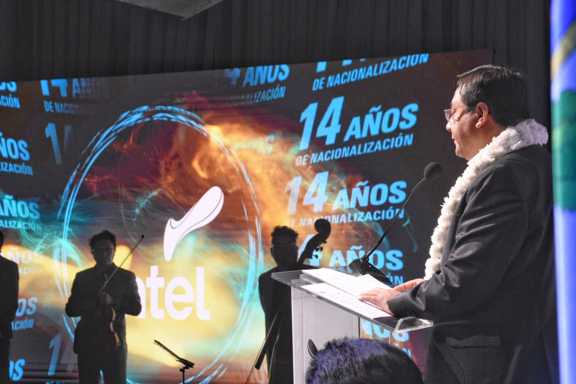 Arce celebra 14 años de la nacionalizada Entel y resalta su papel fundamental en el desarrollo del país